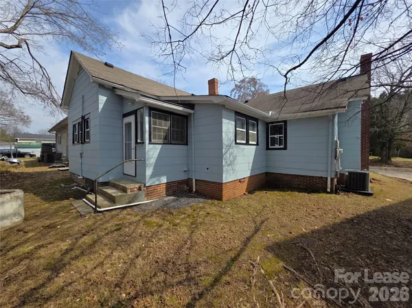 $1,395 | 1212 North Church Street, Salisbury, NC 28144