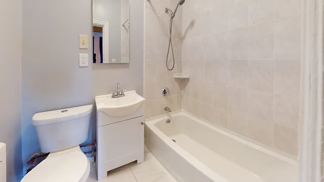 $1,900 | 10 Jamaicaway, Unit 24, Boston, MA 02130