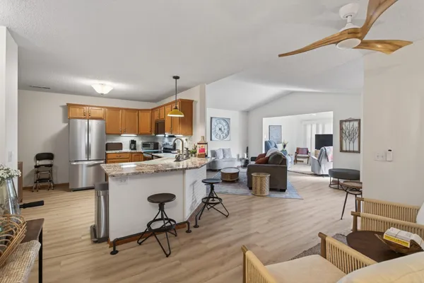 $299,900 | 836 Roundhouse Street, Shakopee, MN 55379