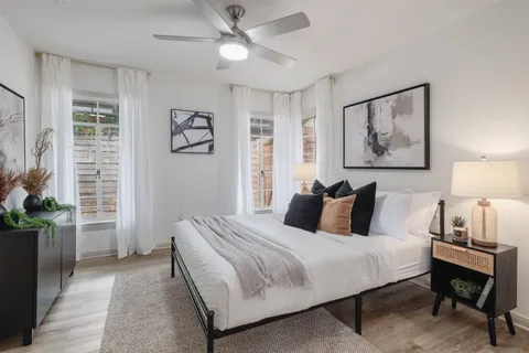 $790,000 | 412 Crockett Street, Austin, TX 78704