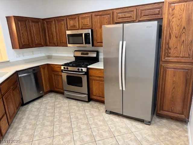 $1,895 | 8569 Vestia Court, Las Vegas, NV 89149