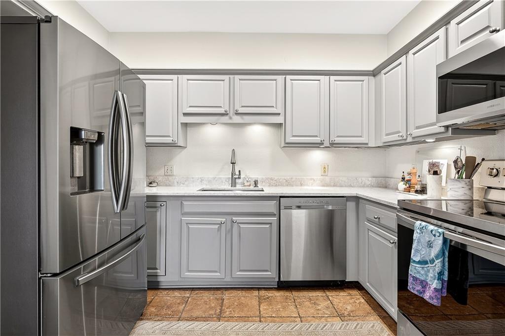 2865 Lenox Road Northeast, Unit 503 Atlanta, GA 30324 - Photo 18 of 37