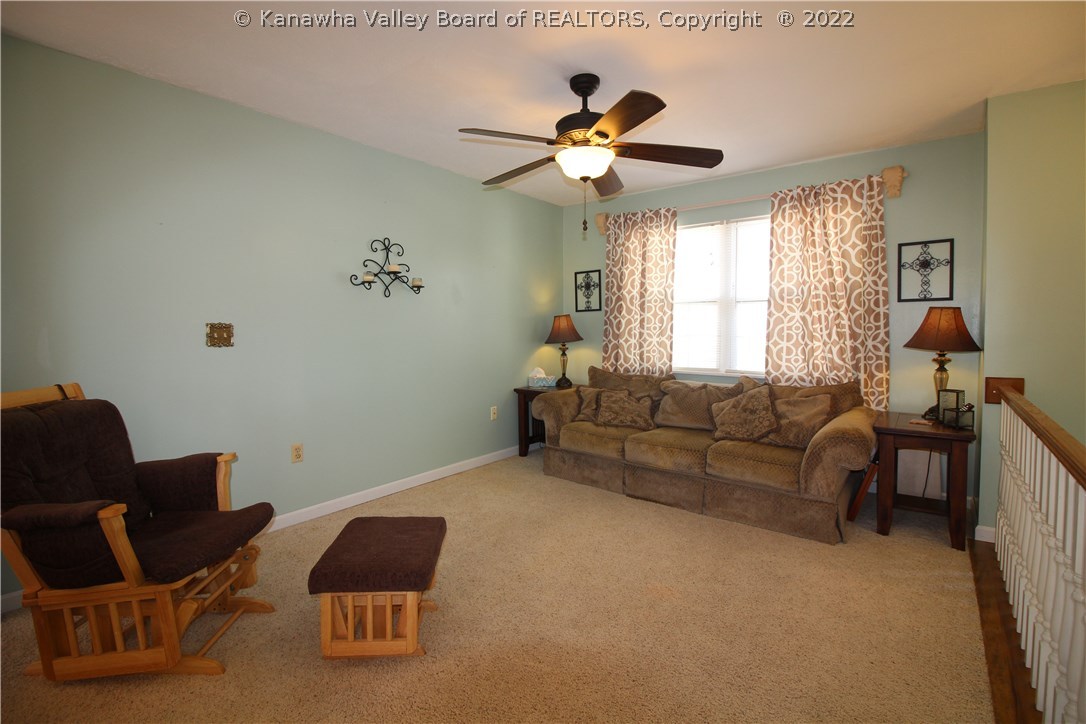 33 Poplar Hls Road Hurricane, WV 25526 - Photo 5 of 29 Gallery Image 5