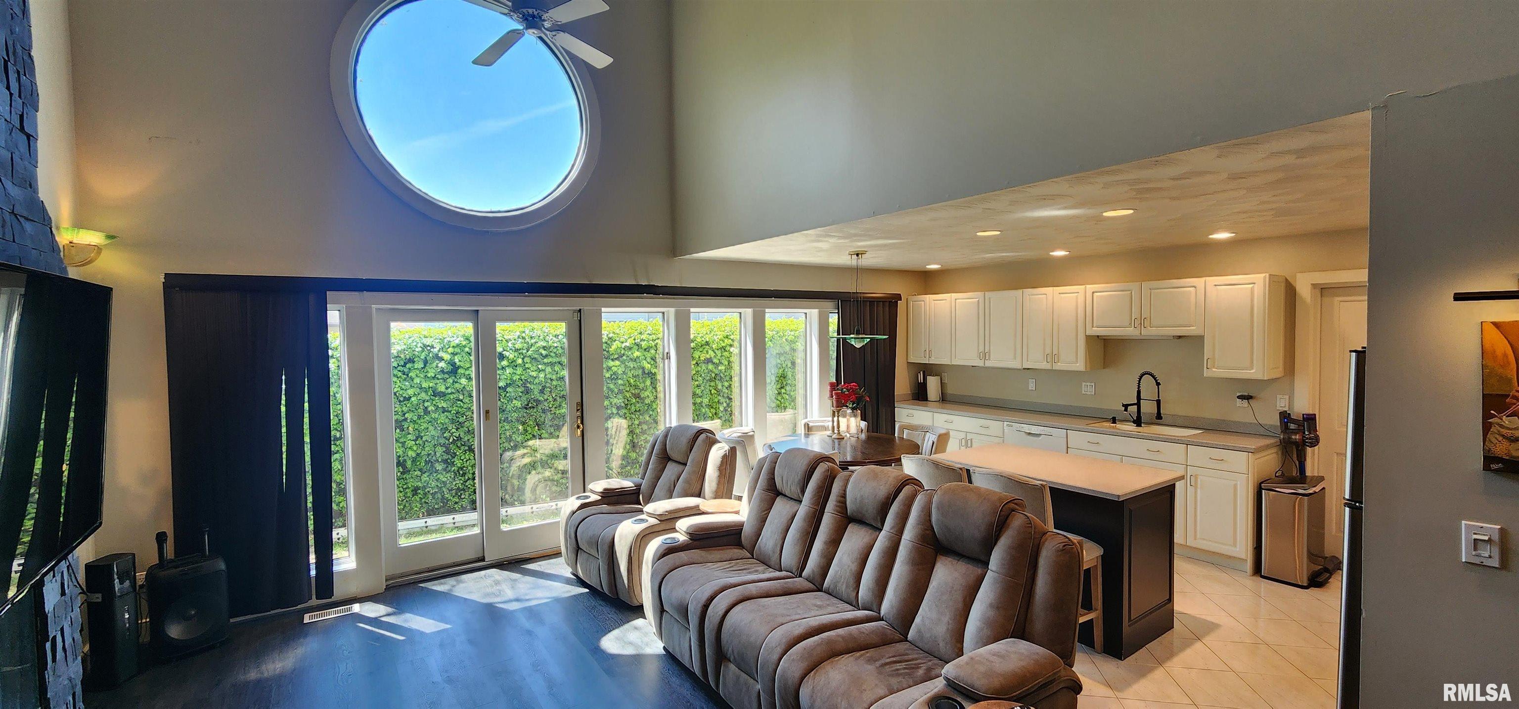 3116 Turning Mill Drive Springfield, IL 62704 - Photo 14 of 42