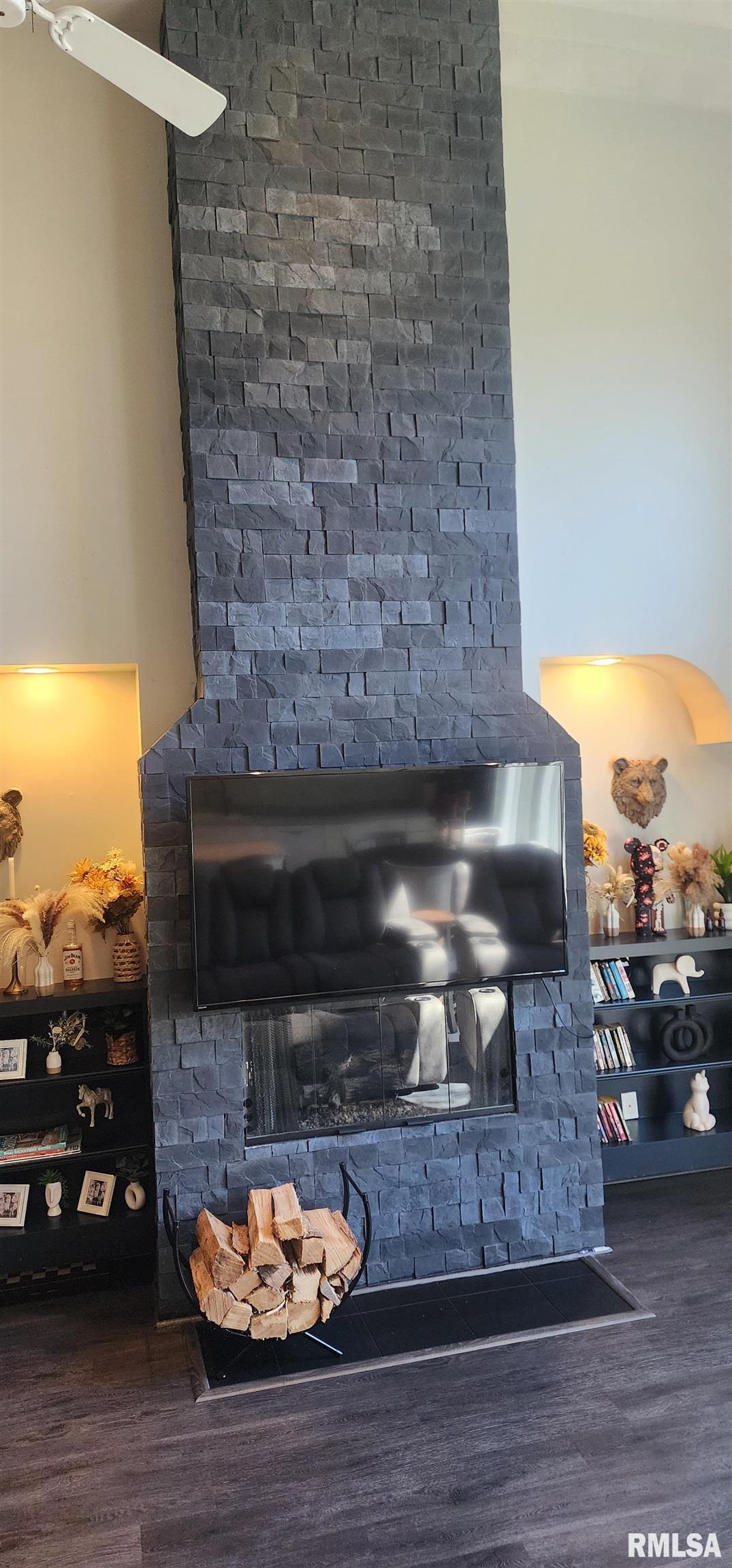 3116 Turning Mill Drive Springfield, IL 62704 - Photo 20 of 42