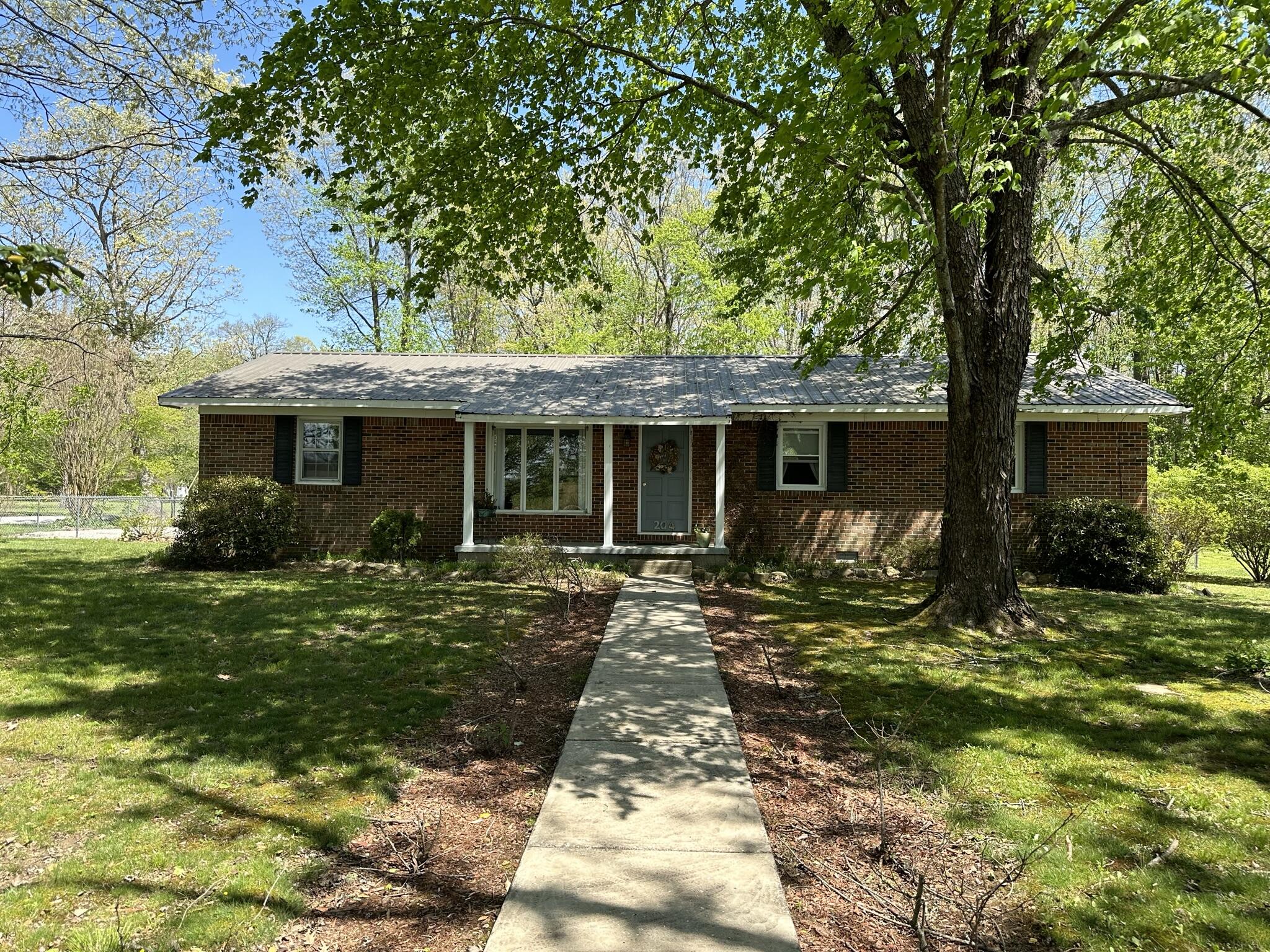 204 Trussell Road Monteagle, TN 37356 - Photo 1 of 38 IMG_8307