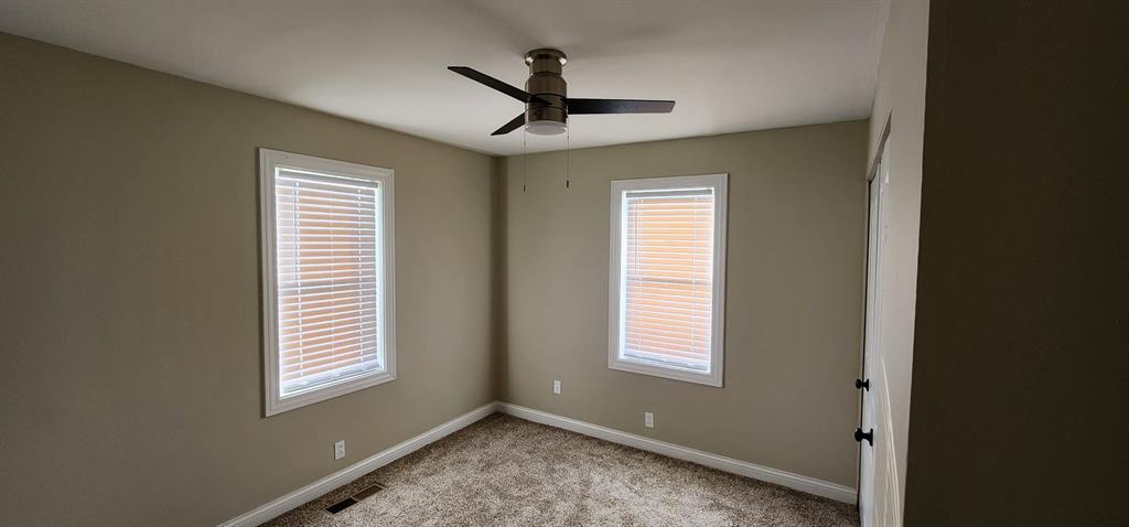 1609 East 34th Street Indianapolis, IN 46218 - Photo 13 of 21