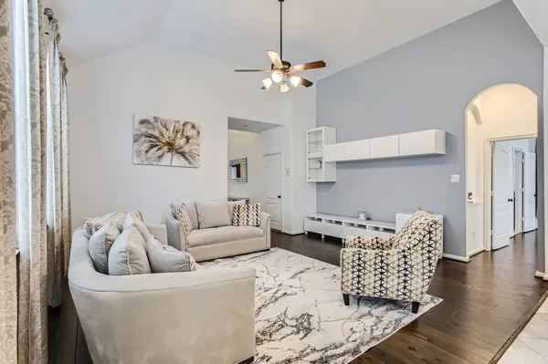 $374,000 | 19251 North Cottonwood Green Lane, Cypress, TX 77433