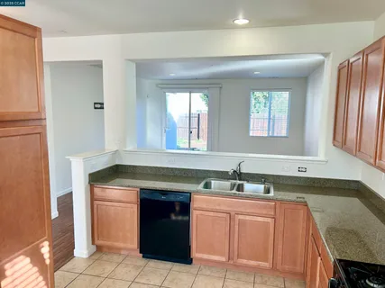 $3,100 | 47 Sugarbush Court, Oakley, CA 94561