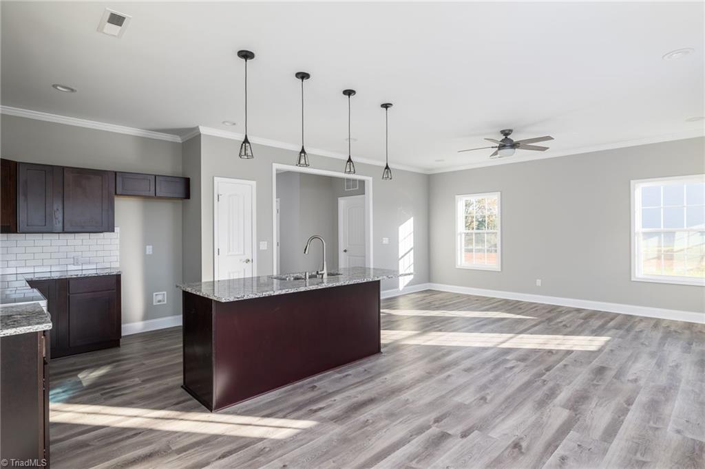 2474 Griffith Road Winston-Salem, NC 27103 - Photo 8 of 28 Gallery Image 8