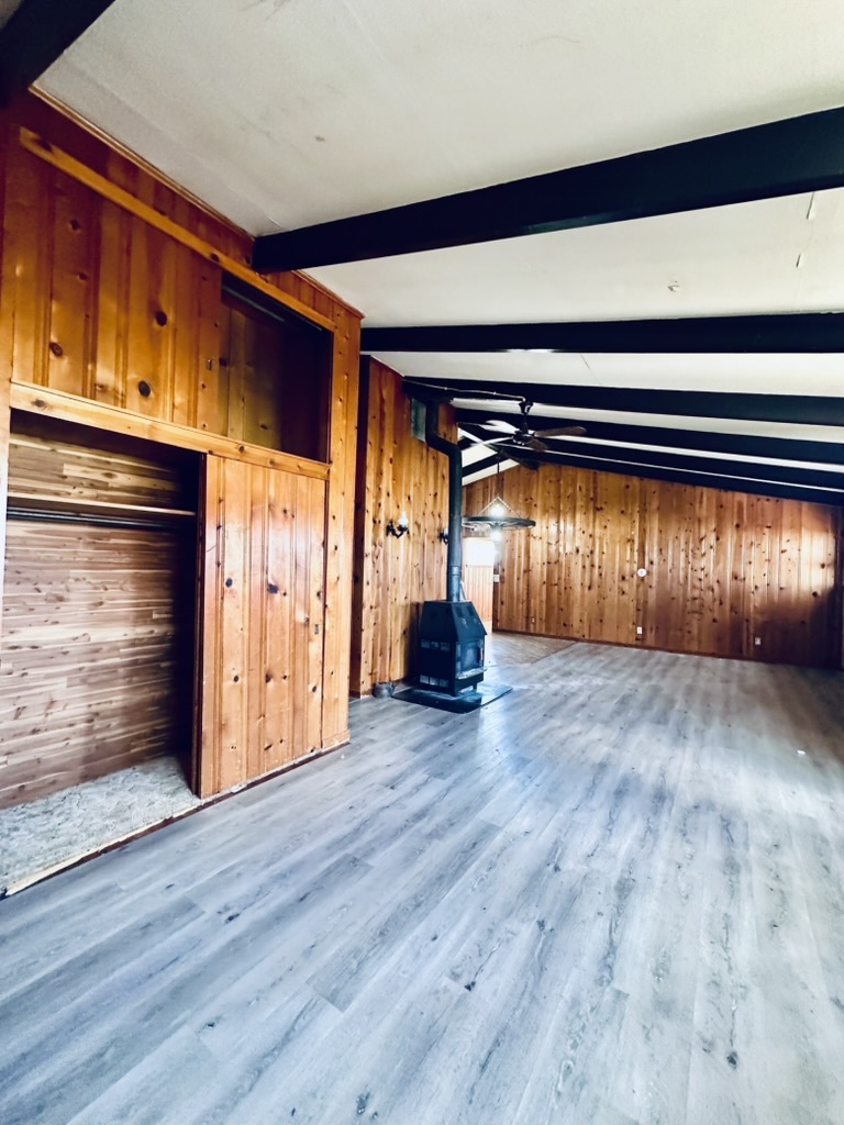 1111 North Bell Avenue Pontiac, IL 61764 - Photo 12 of 35 a view of room with wooden floor