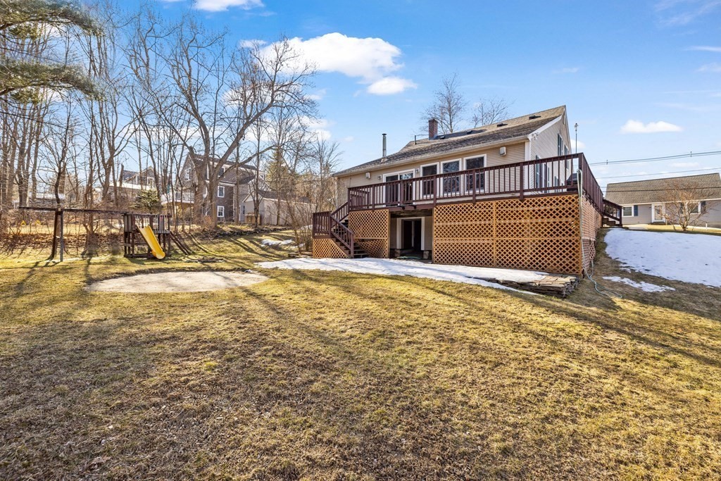 18 Harris Street Clinton, MA 01510 - Photo 29 of 31