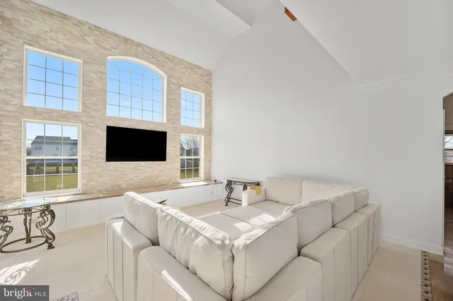 $879,000 | 148 Bakerfield Drive, Middletown, DE 19709