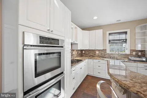 $879,000 | 148 Bakerfield Drive, Middletown, DE 19709