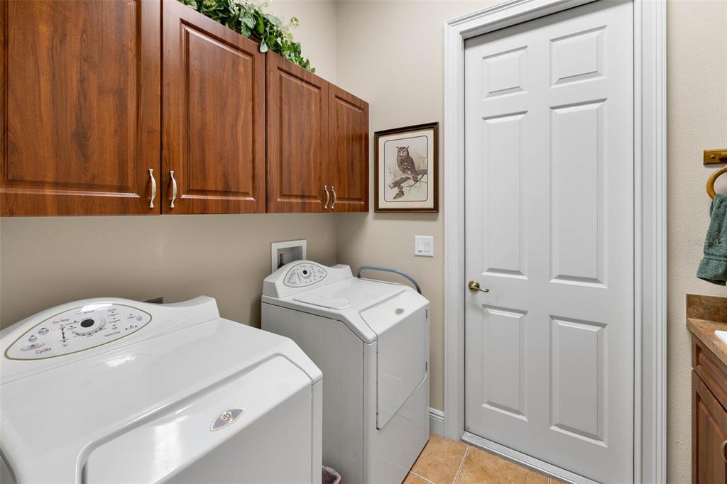 8308 Mobile Circle Weeki Wachee, FL 34613 - Photo 28 of 61