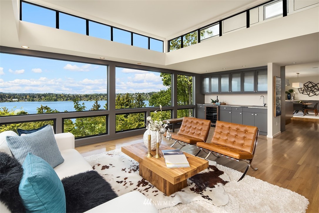 7449 West Mercer Way Mercer Island, WA 98040 - Photo 6 of 25