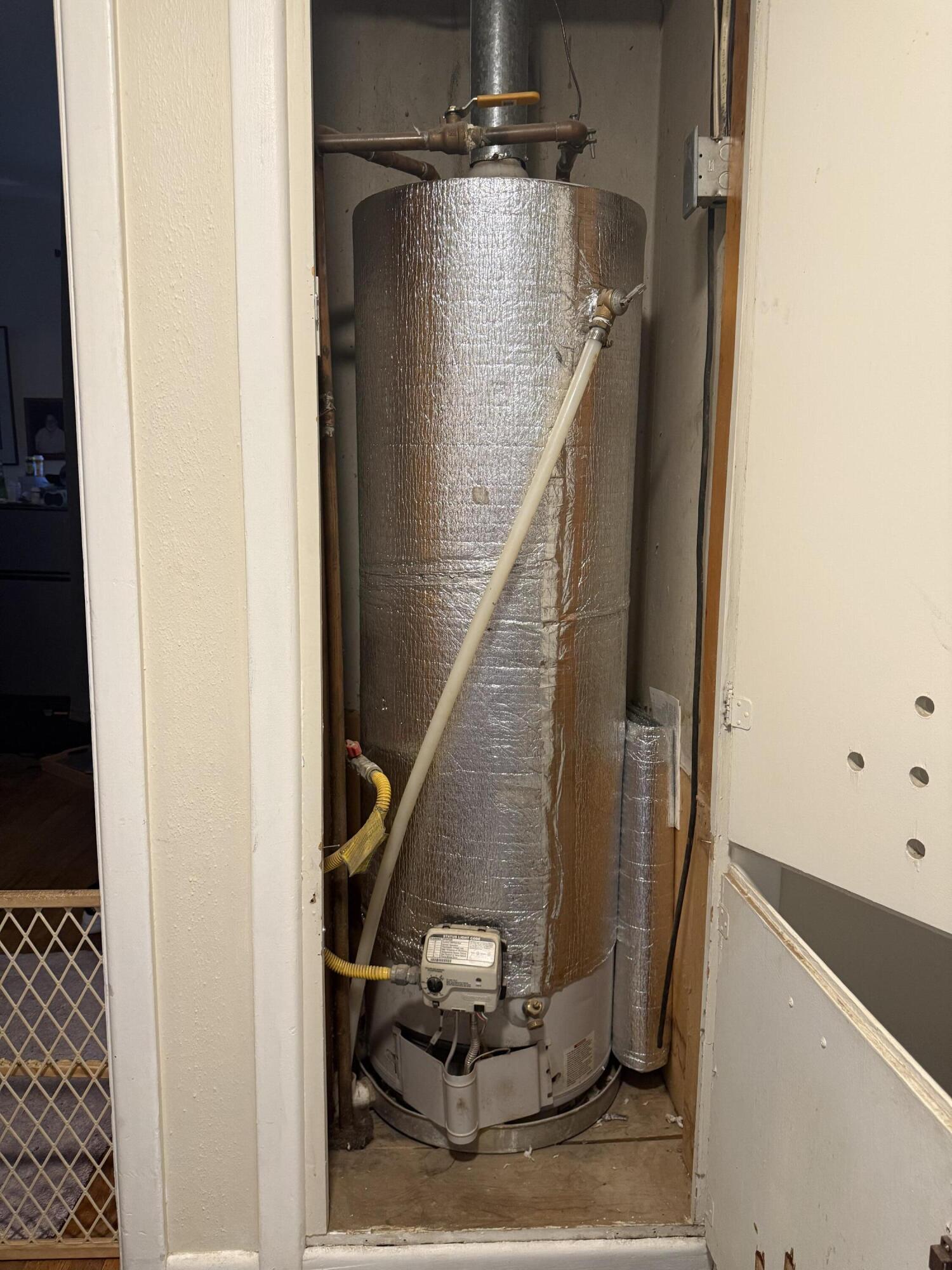 1907 38th Street Lubbock, TX 79412 - Photo 33 of 36 a view of entryway