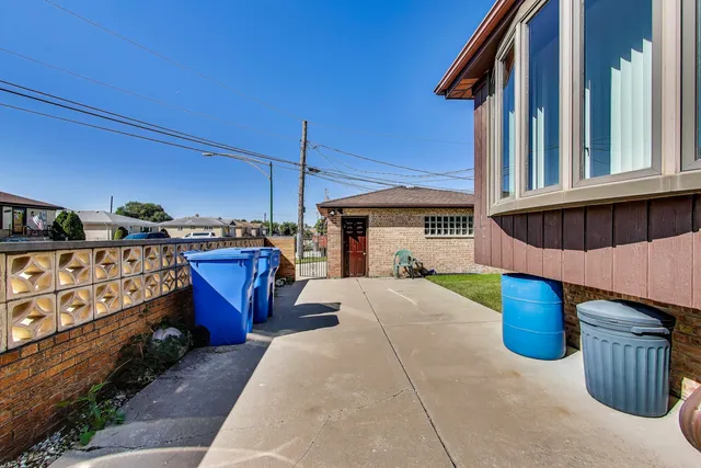 a view of a house with sitting area