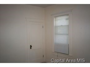 2029 North 8th Street Springfield, IL 62702 - Photo 5 of 7
