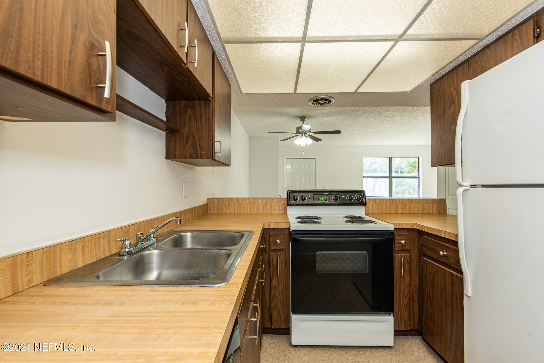 112 Rio Del Mar Street, Unit A St. Augustine, FL 32080 - Photo 15 of 40 DSC_2397