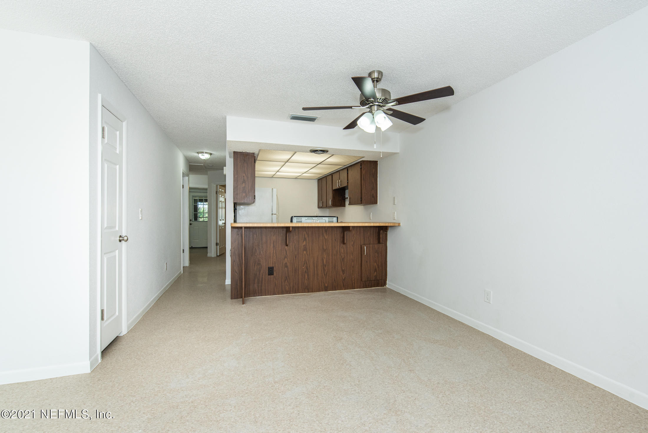 112 Rio Del Mar Street, Unit A St. Augustine, FL 32080 - Photo 9 of 40 DSC_2386