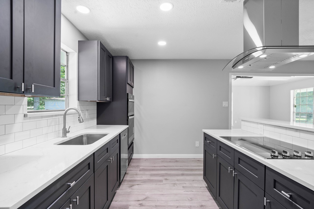 13400 Nicholson Road Conroe, TX 77303 - Photo 14 of 36 Another view of kitchen