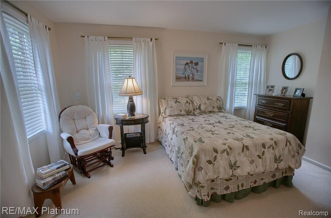 534 Newton Road Brighton, MI 48114 - Photo 24 of 42 BEDROOM 2