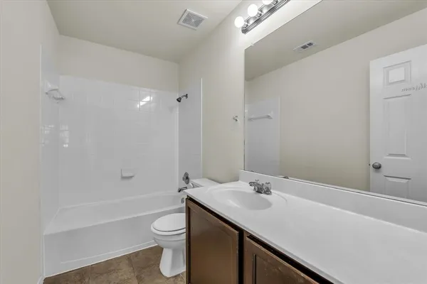 $425,000 | 9937 Iron Horse Trail, Waco, TX 76708