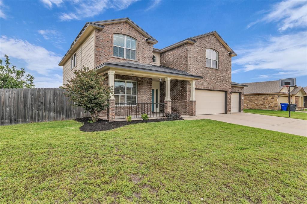9937 Iron Horse Trail Waco, TX 76708 - Photo 3 of 30