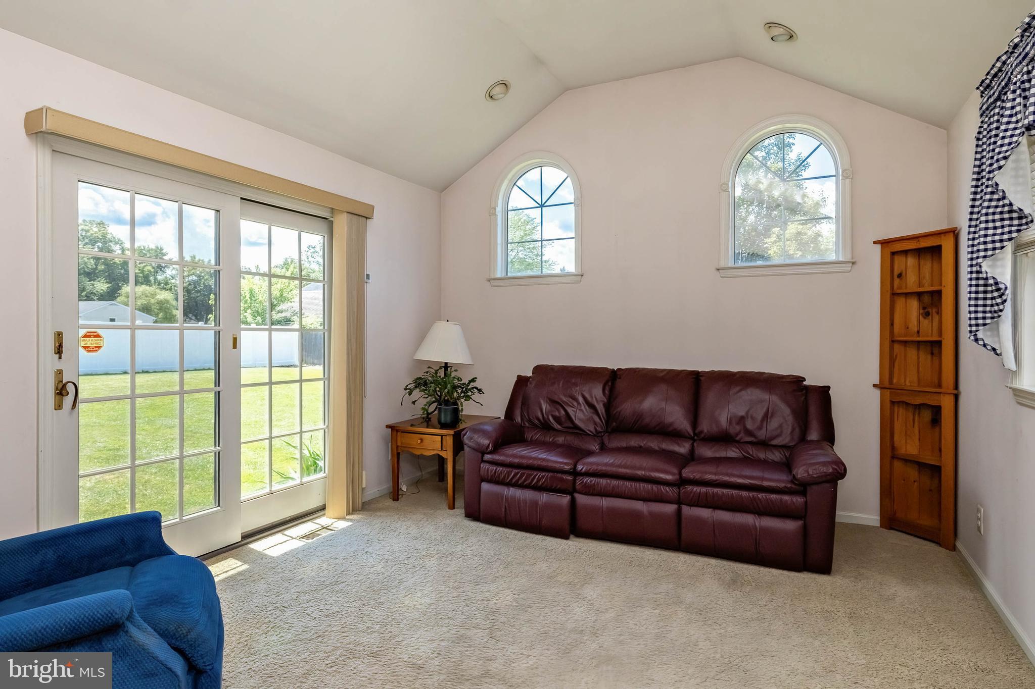 77 Harmony Road Mickleton, NJ 08056 - Photo 15 of 27 Family Room