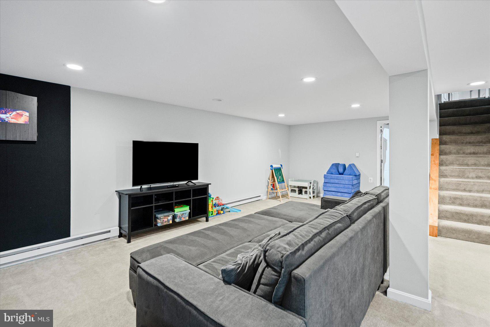 1237 Hillcreek Road Pasadena, MD 21122 - Photo 24 of 32