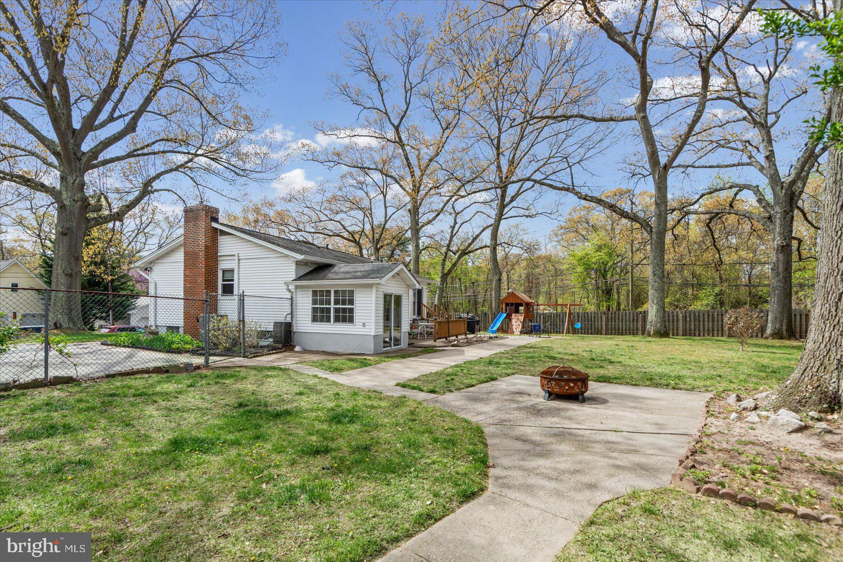 1237 Hillcreek Road Pasadena, MD 21122 - Photo 29 of 32