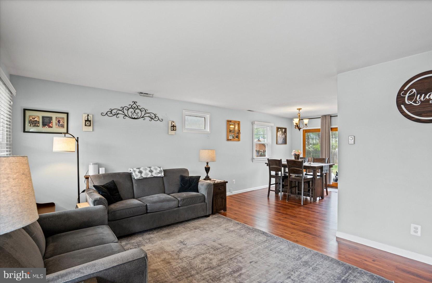 1237 Hillcreek Road Pasadena, MD 21122 - Photo 4 of 32