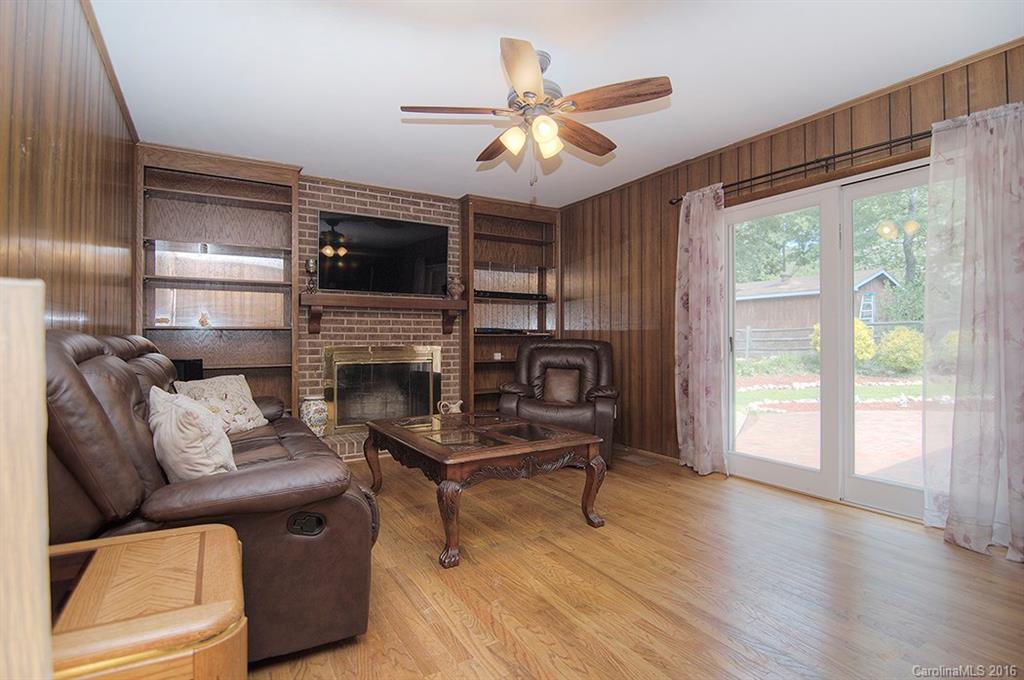 6944 Old Post Road Charlotte, NC 28212 - Photo 11 of 24 Gallery Image 11