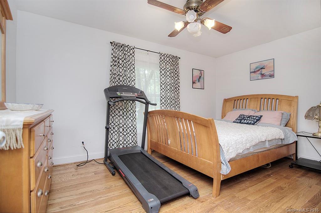6944 Old Post Road Charlotte, NC 28212 - Photo 16 of 24 Gallery Image 16