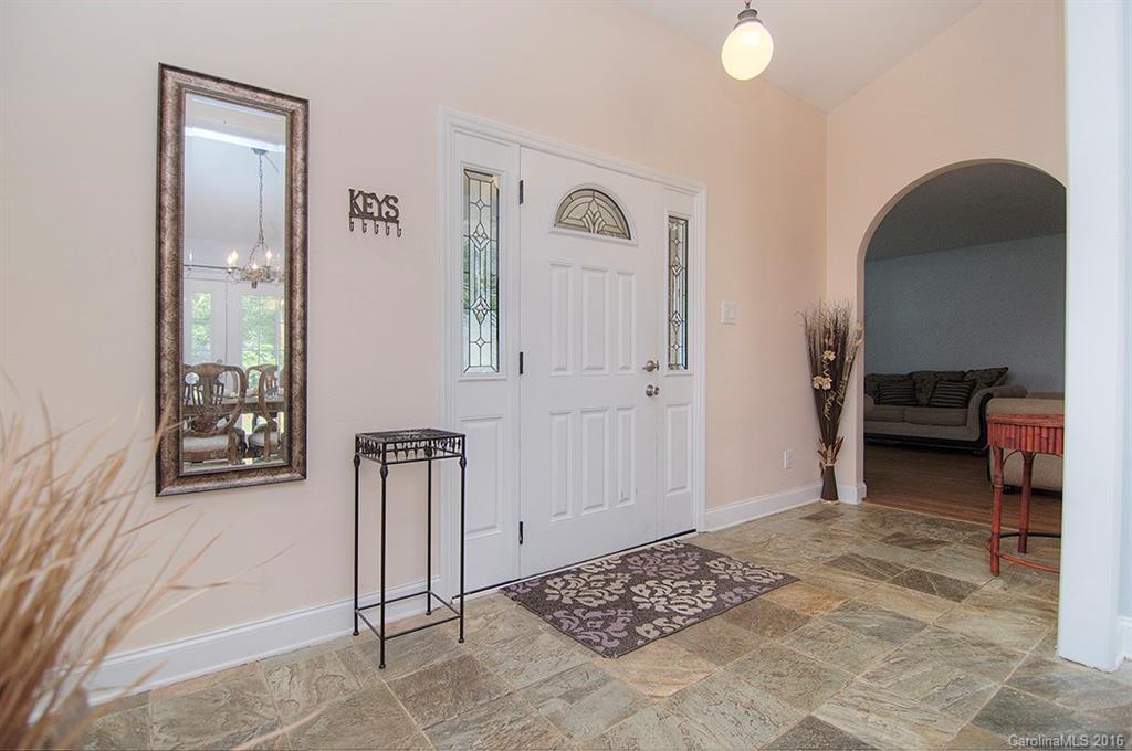 6944 Old Post Road Charlotte, NC 28212 - Photo 4 of 24 Gallery Image 4