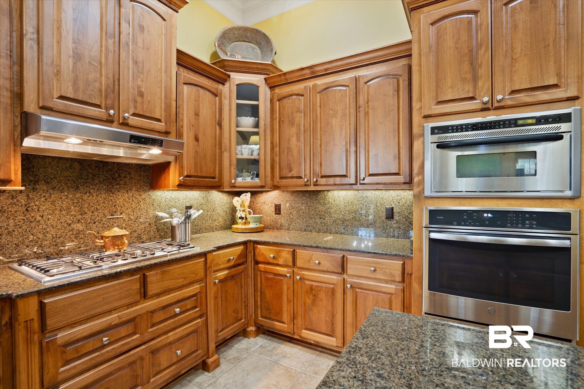 116 Easton Circle Fairhope, AL 36532 - Photo 9 of 47 Chef's Kitchen