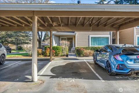 $375,000 | 23810 12th Place South, Unit 507, Des Moines, WA 98198