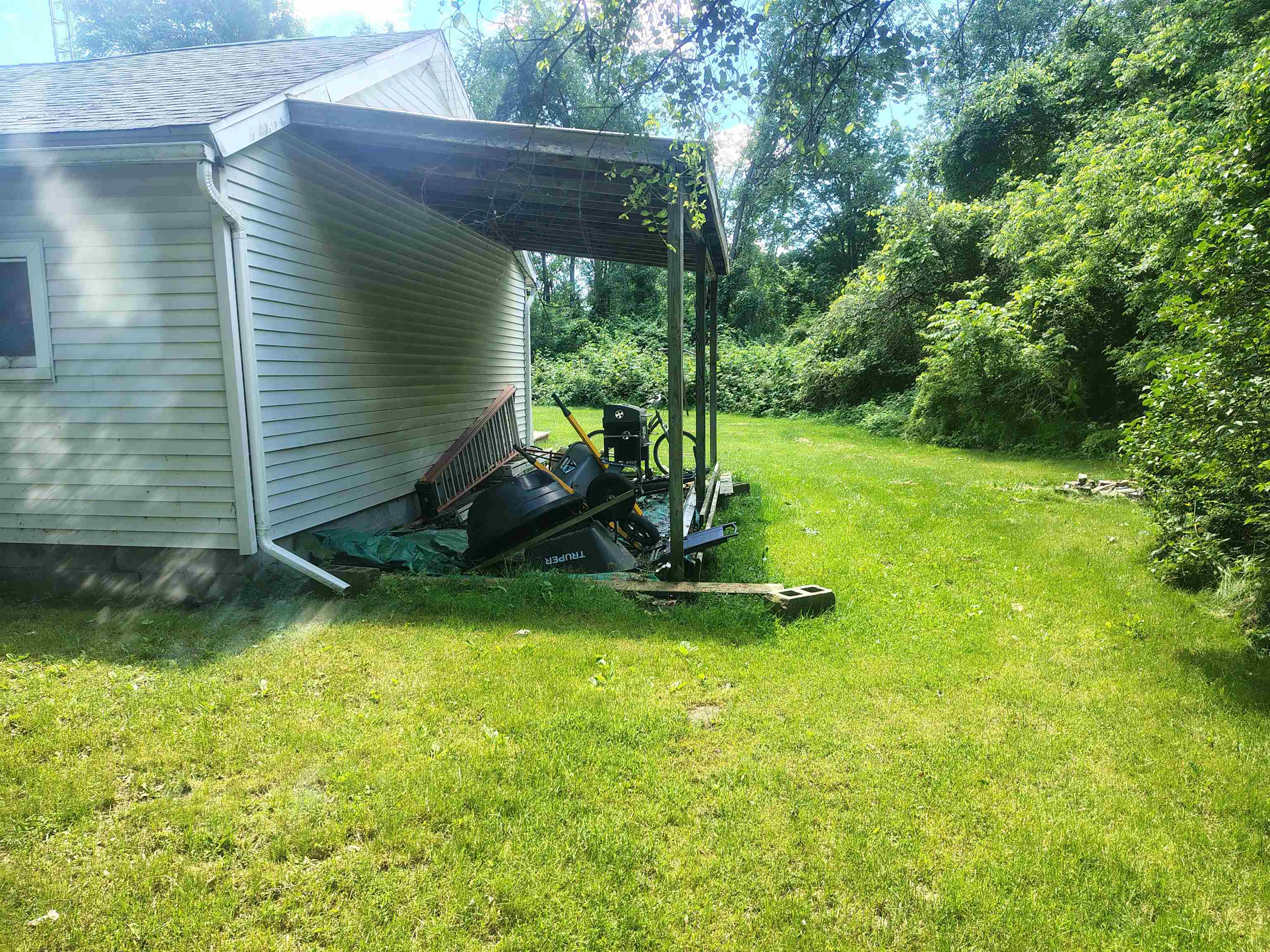 210 Doepker Road Owosso, MI 48867 - Photo 5 of 33