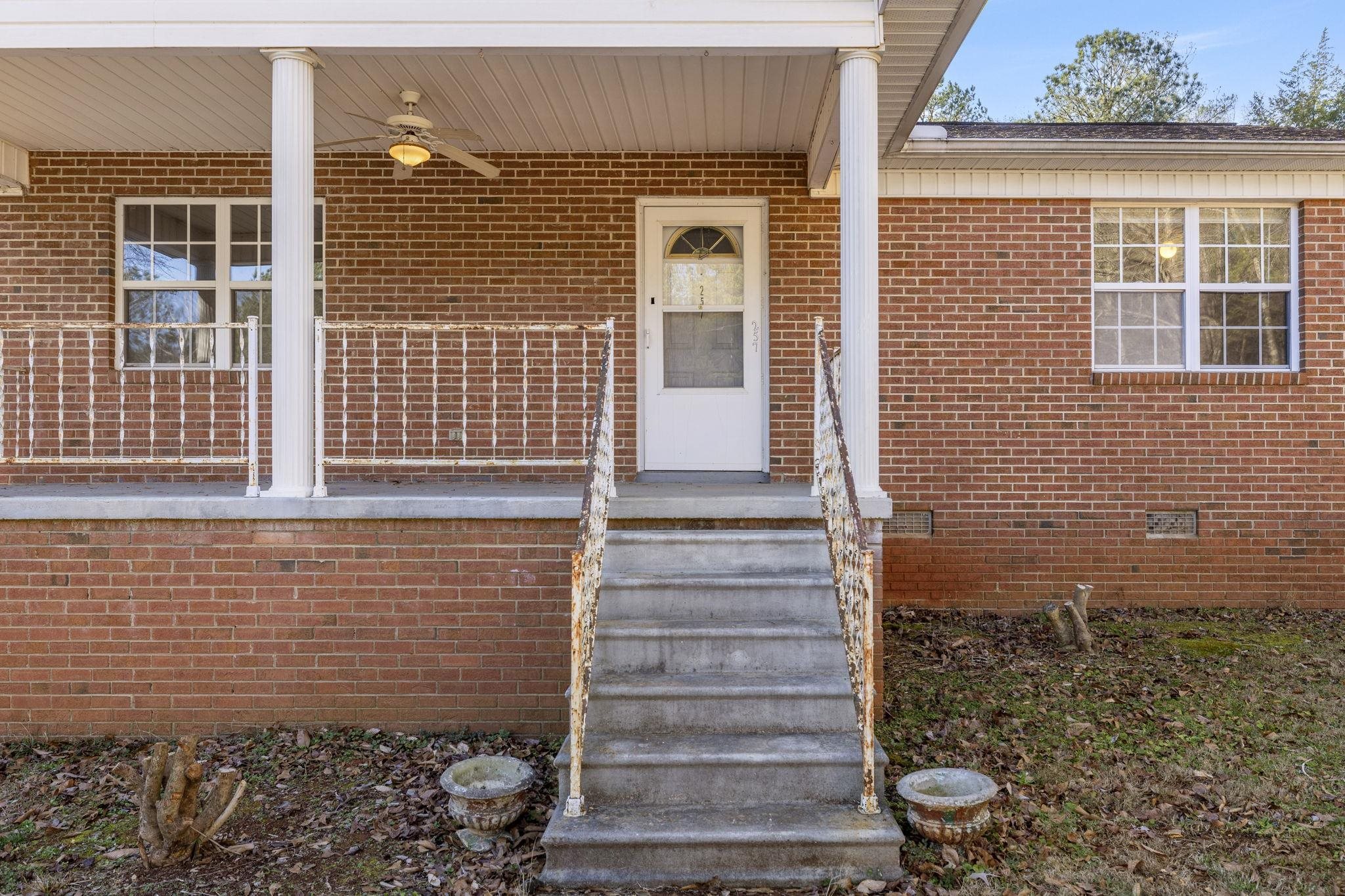 257 State Rd S-11-233 Gaffney, SC 29340 - Photo 8 of 42