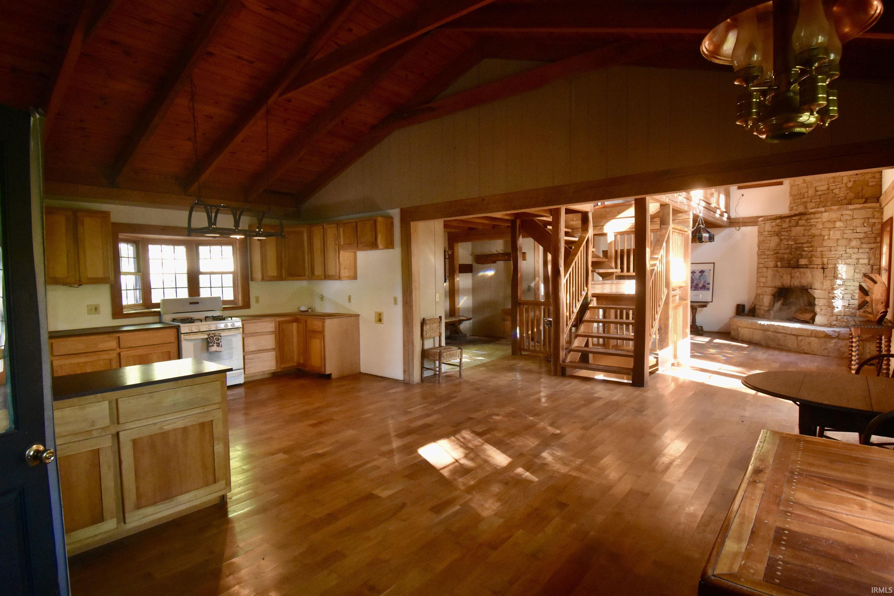 4969 Helms Road Nashville, IN 47448 - Photo 6 of 21