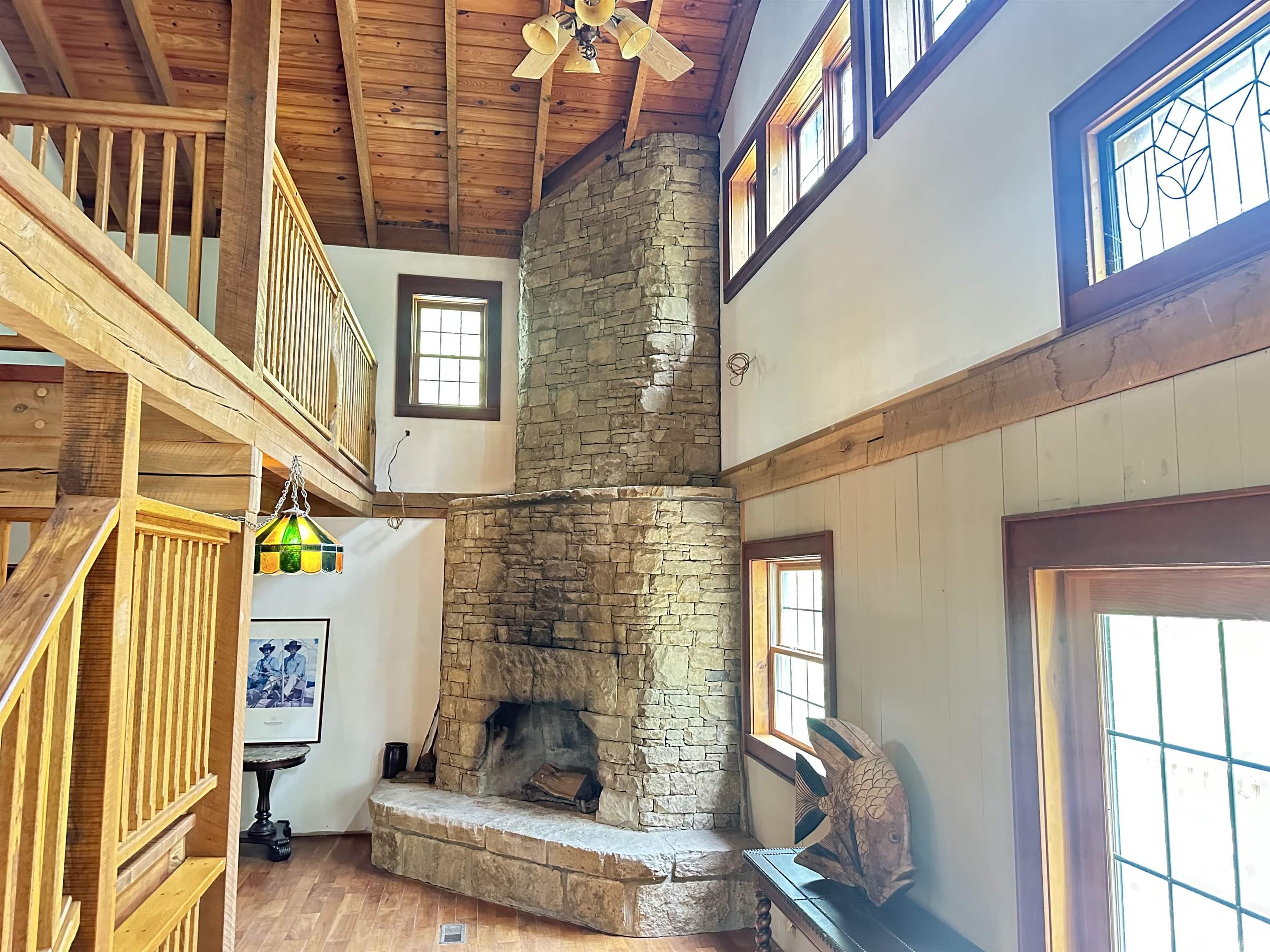 4969 Helms Road Nashville, IN 47448 - Photo 7 of 21