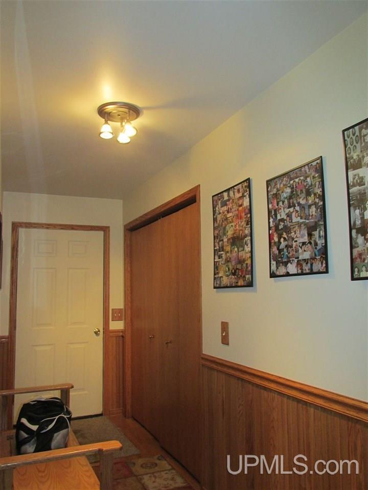 6988 L 5 Escanaba, MI 49829 - Photo 13 of 39
