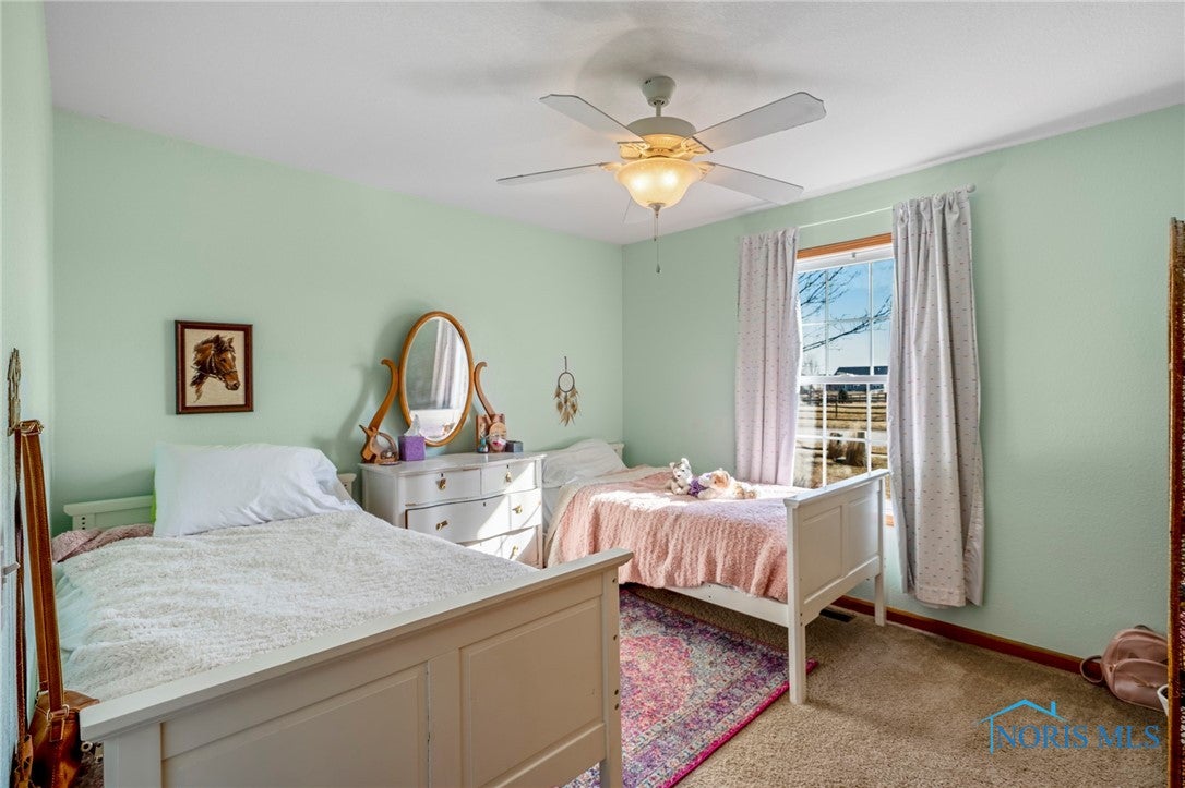 160 Lawai Road Oregon, OH 43616 - Photo 22 of 43 Bedroom 3