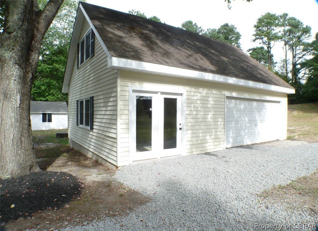 352 Chain Ferry Road Mattaponi, VA 23110 - Photo 7 of 49