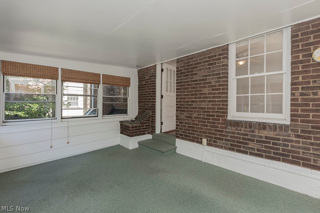 2554 Charney Road Cleveland, OH 44118 - Photo 18 of 34 BONUS sunroom off of bedroom #2