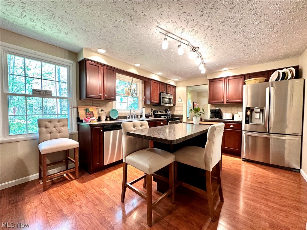 7699 Raglan Drive Northeast Warren, OH 44484 - Photo 8 of 34