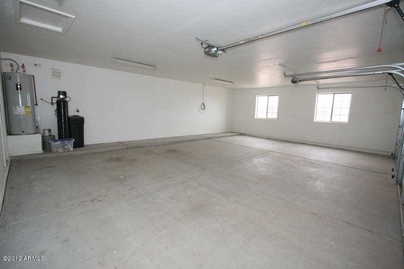 22025 West Carter Road Buckeye, AZ 85326 - Photo 6 of 8 Garage