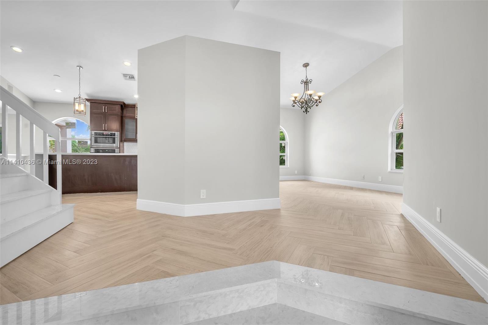 19440 Preserve Drive Boca Raton, FL 33498 - Photo 12 of 69 a view of a living room