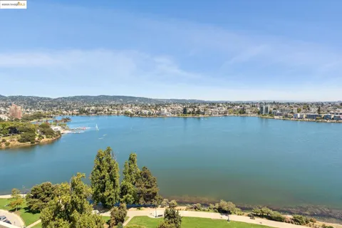 a view of a lake with houses